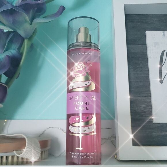 Bath & Body Works Sweet Petal Poundcake - Picture 2 of 5